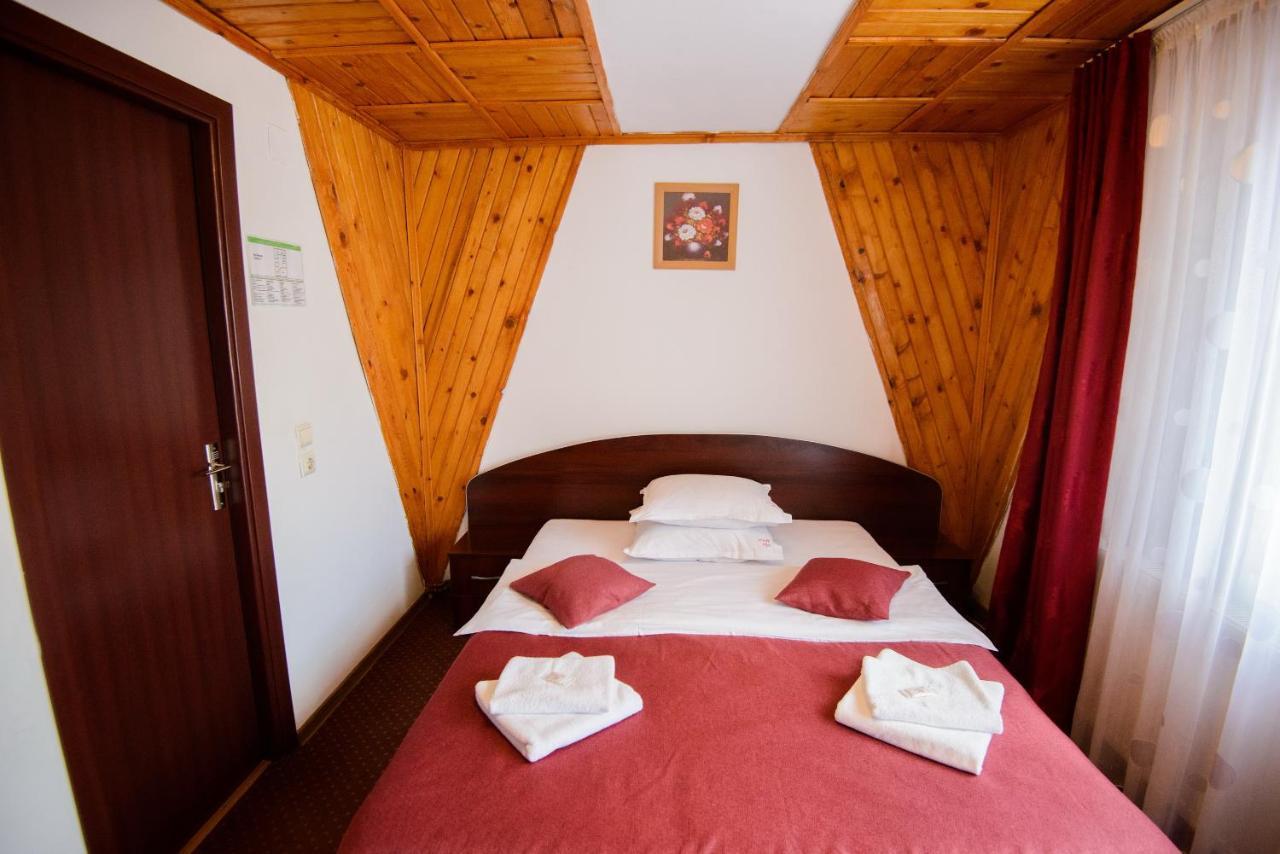 Vila Moecel Moeciu De Sus Dış mekan fotoğraf
